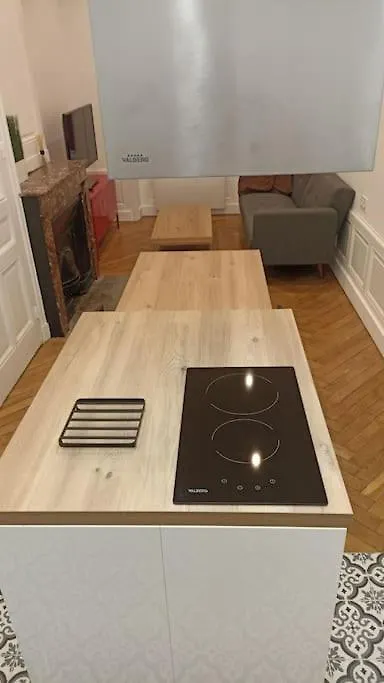 Appartement Proche Gare Part-Dieu Лион